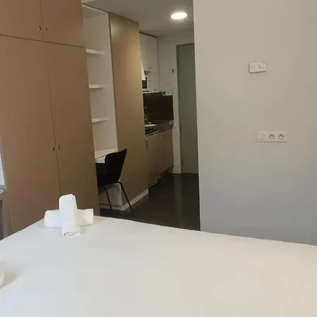 Residencia Universitaria Resa Roberto De Nobili *